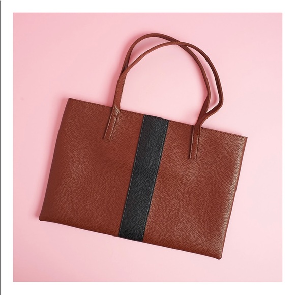 Vince Camuto Tote in Red Dessert - Picture 2 of 7